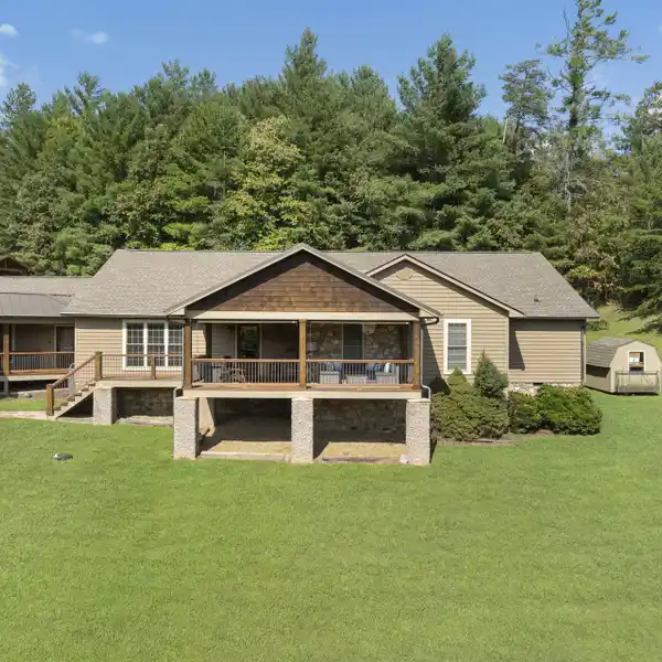 SERENE RANCH ESTATE WITH ARTISAN UPGRADES