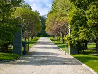 Create Your Own Sophisticated Country Retreat