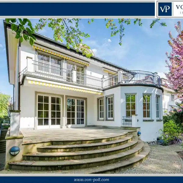 STYLISH VILLA IN A SOUGHT-AFTER LOCATION
