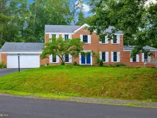 Smart Design Blending Comfort and Style