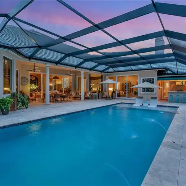 GRAND GOLFSIDE LIVING WITH LUXE DETAILS