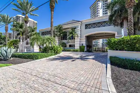 Spectacular Oceanfront Condominium on Singer Island