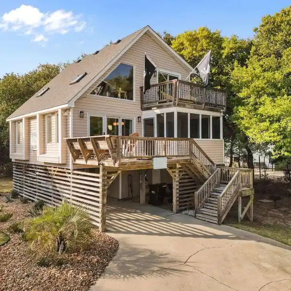 THE PERFECT ISLAND GETAWAY