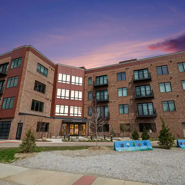 URBAN LIVING AT THE GALLERY