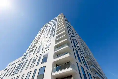 Exclusive High-End Apartment in Axis