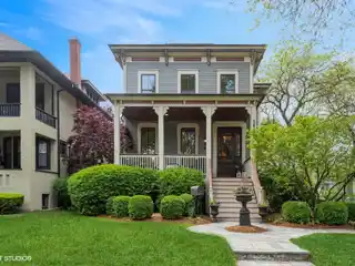 Renovated Turn-Of-The-Century Italianate Home