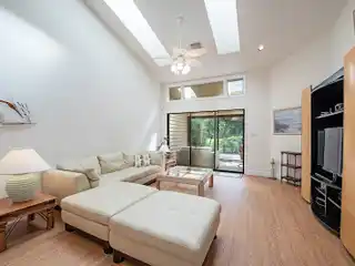 Rarely Available Attached Villa in Pelican Bay