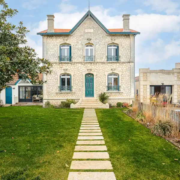 EXCEPTIONAL 1930 VILLA