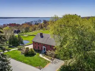 Classic New England Architecture Meets Modern Living