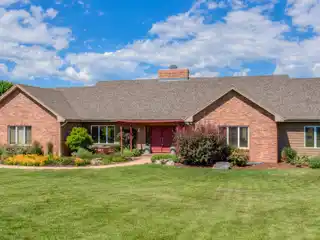 Extraordinary 80-Acre Estate