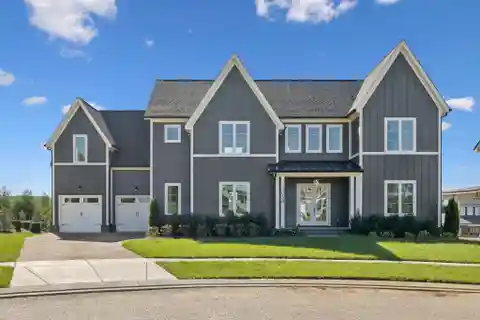 Timeless Luxury Meets Modern Comfort in Pine Creek