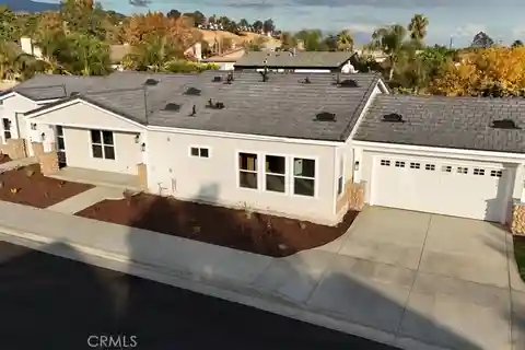 Rare Brand New Build with Two Accessory Units