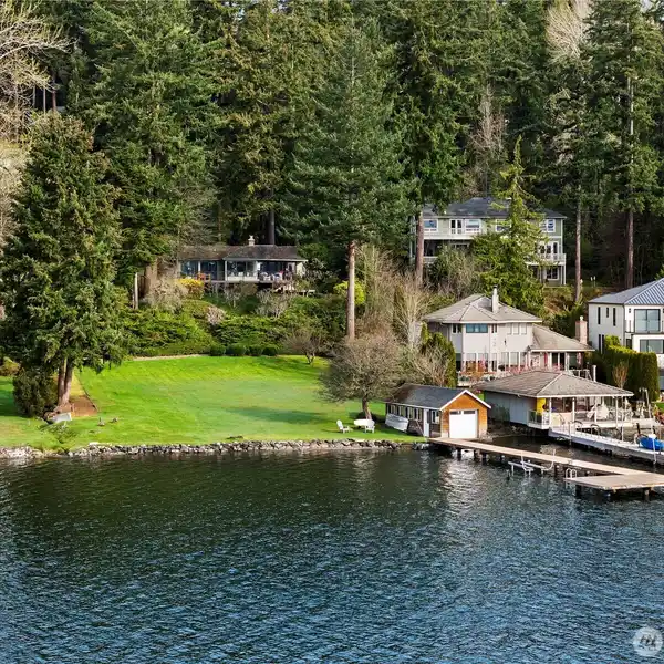 SPECTACULAR WATERFRONT ACREAGE
