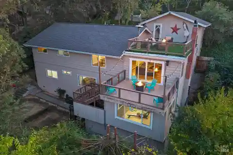 Spacious Multi-Level Home with Artistic Flair & Garden Potential