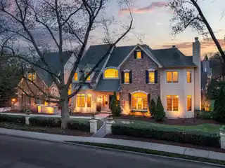 English Inspired Elegance Steps from Downtown Naperville