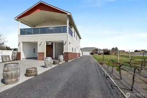 Versatile Waterfront Retreat