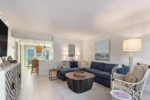 Stunning Condo in a Sought-After Area