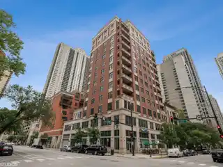 Light-filled Condo with Terrace and Balcony