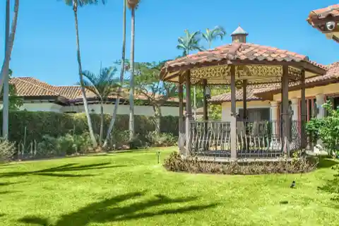 Beautiful Single-Level Luxury Home
