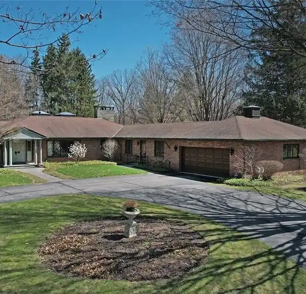 STATELY BRICK RANCH ON OVER SEVEN ACRES