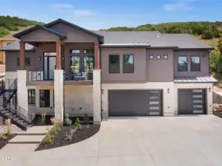 Thoughtfully Crafted New Construction