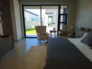 Serenity with Sophistication