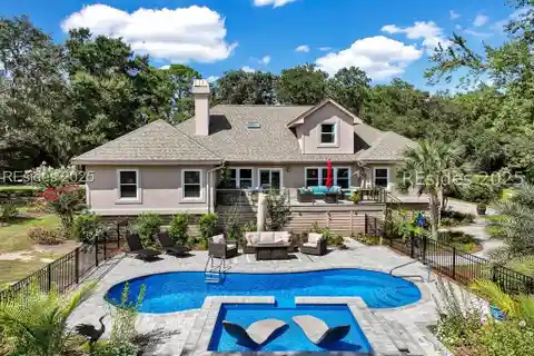 Beautifully Renovated Home in Port Royal Plantation