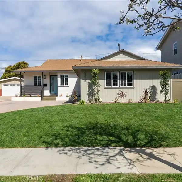 BEAUTIFULLY UPDATED HOME IN A PRIME NEIGHBORHOOD