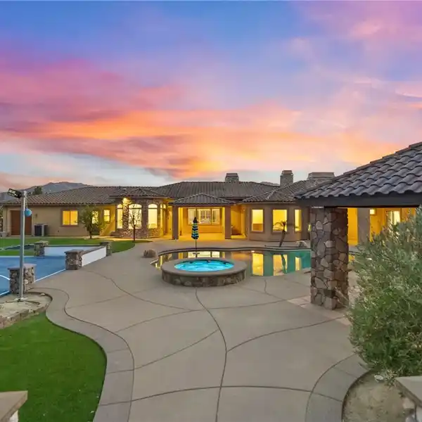 ONE-OF-A-KIND CUSTOM HOME IN PRIME TEMECULA LOCATION