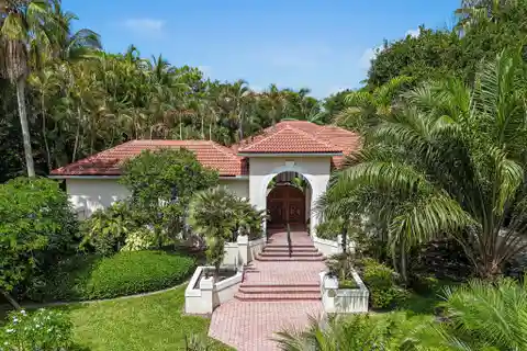 Acre-Plus Courtyard Home in Ranch Colony