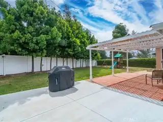 Beautiful Property in Wonderful Victoria Knolls