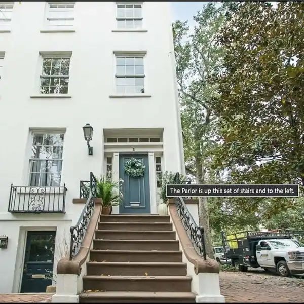 ARCHITECTURAL ELEGANCE WITH TIMELESS APPEAL