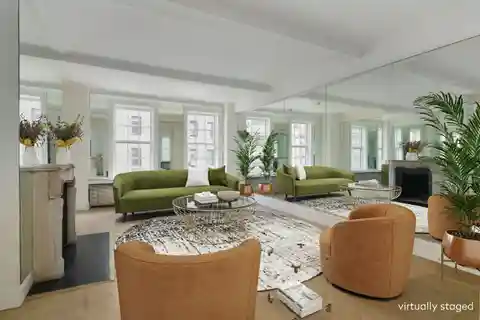 Classic Carnegie Hill Near the Park