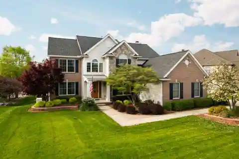 Custom-built Home in Centennial Park