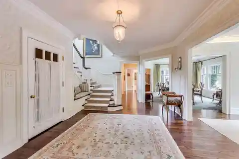 Meadowpool - a Distinguished Tudor Residence