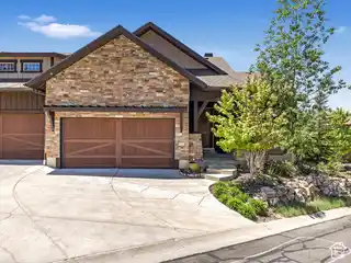 Nice Home with Panoramic Views