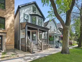 Beautifully Rebuilt Home in Edgewater