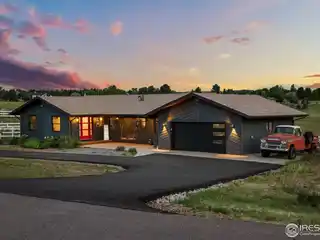 Exceptional Property on a Private Lot