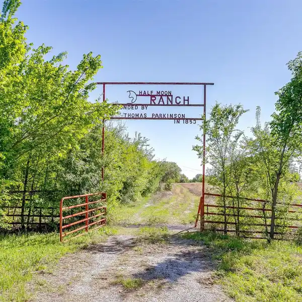 91-ACRE LEGACY RANCH