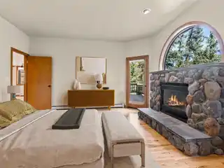 Four Bedroom Duplex in the Dillon Neighborhood