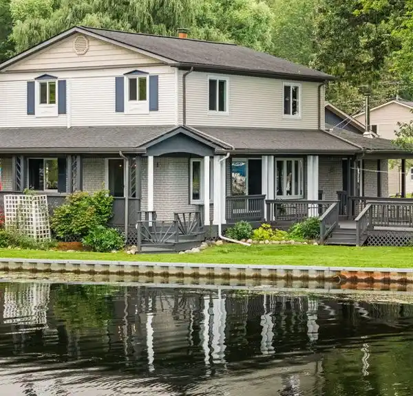 A GEM ON GALLAGHER LAKE