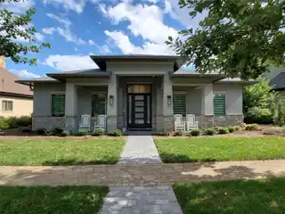 Modern Comfort Meets Tranquil Nature Retreat