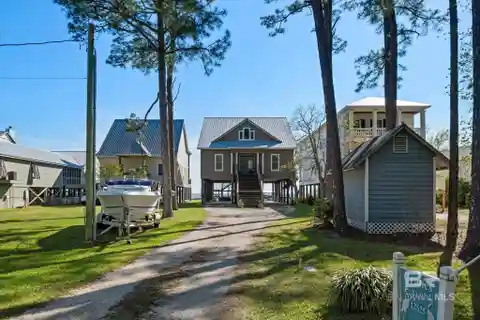 Rare Opportunity on Mobile Bay