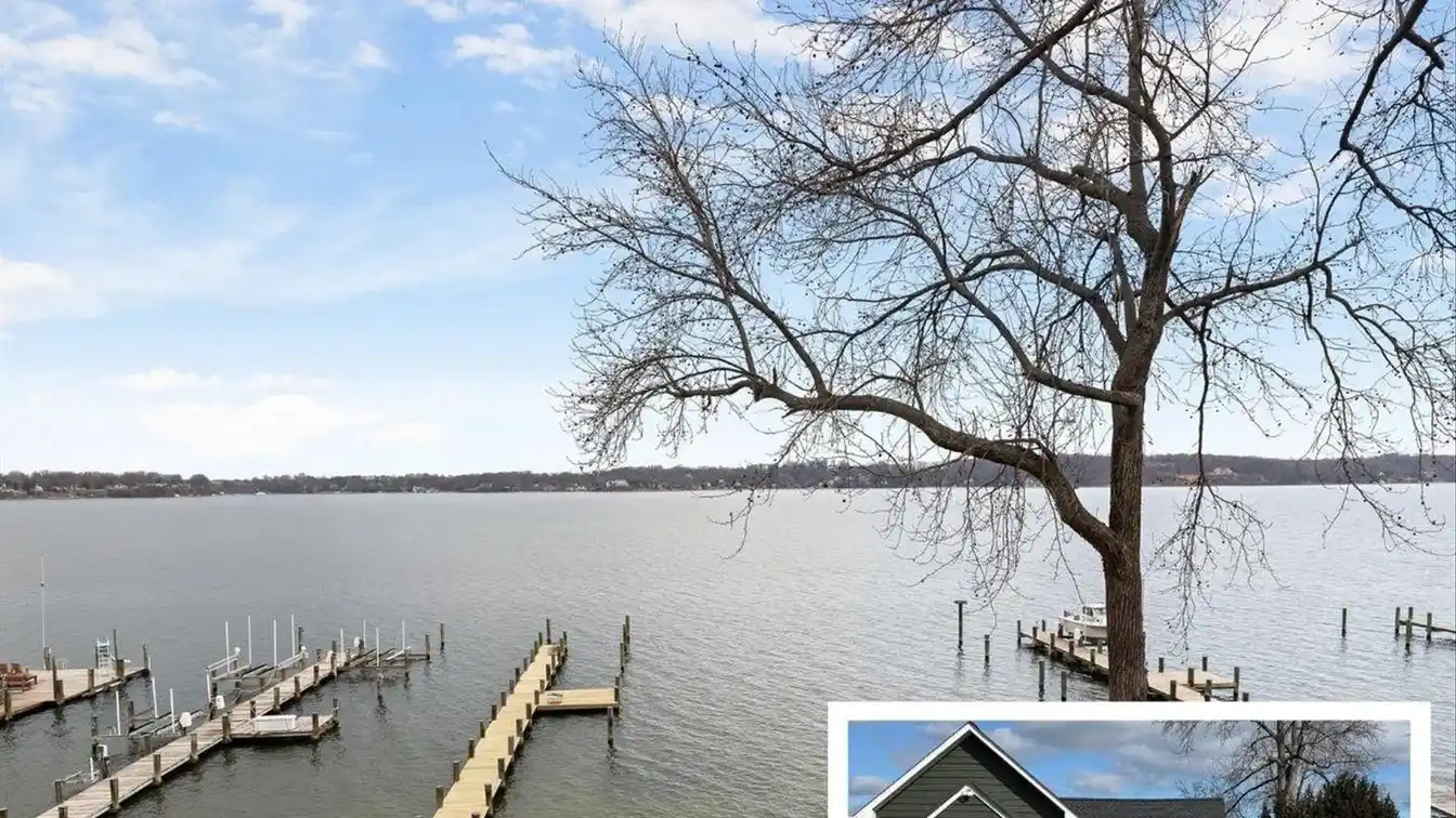 Stunning Waterfront Retreat on the Severn River