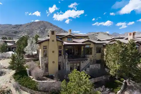 Exquisite Custom Home in Ravenna Country Club