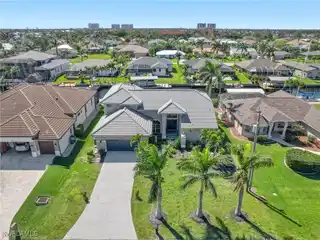 Exceptional Home on a Deep Sailboat-access Canal