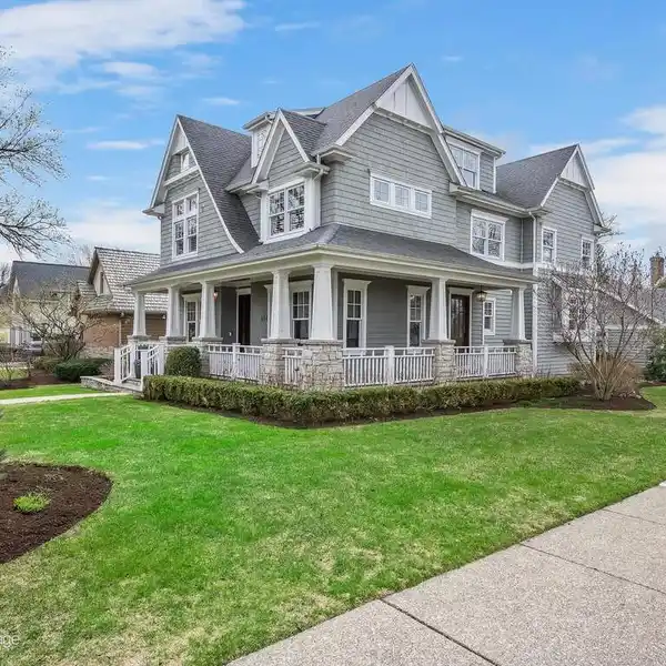 CUSTOM-BUILT HINSDALE GEM