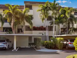 Renovated Harbor Village Condo with Marina Views