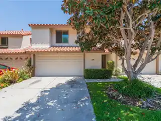 Updated Townhouse in La Cuesta Racquet Club