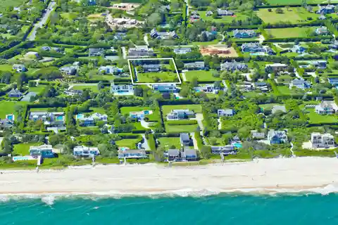 Newly Renovated Modern Beach House for Rent